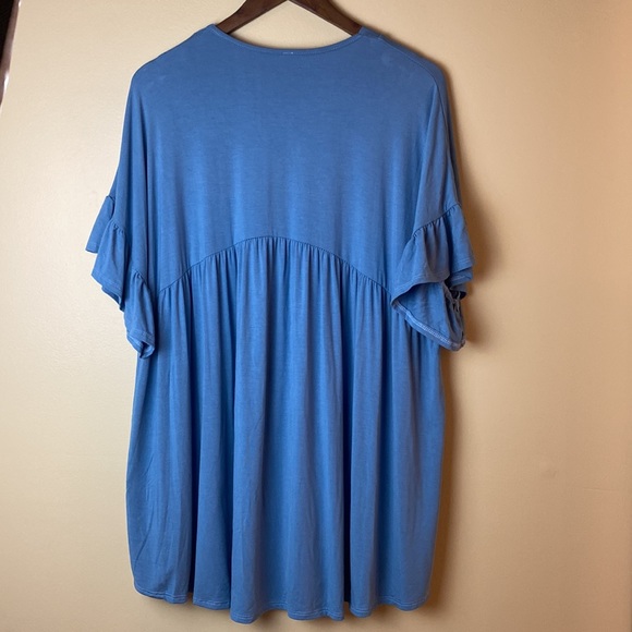 Beeson River, boutique top, 2x - Picture 4 of 4